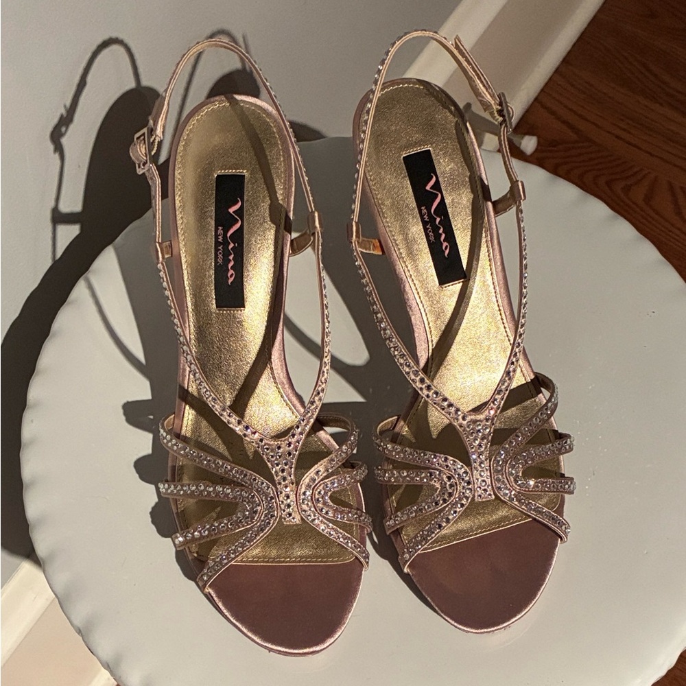 Nina Shoes Rose Gold/Rhinestone Strappy Heels Sz 9